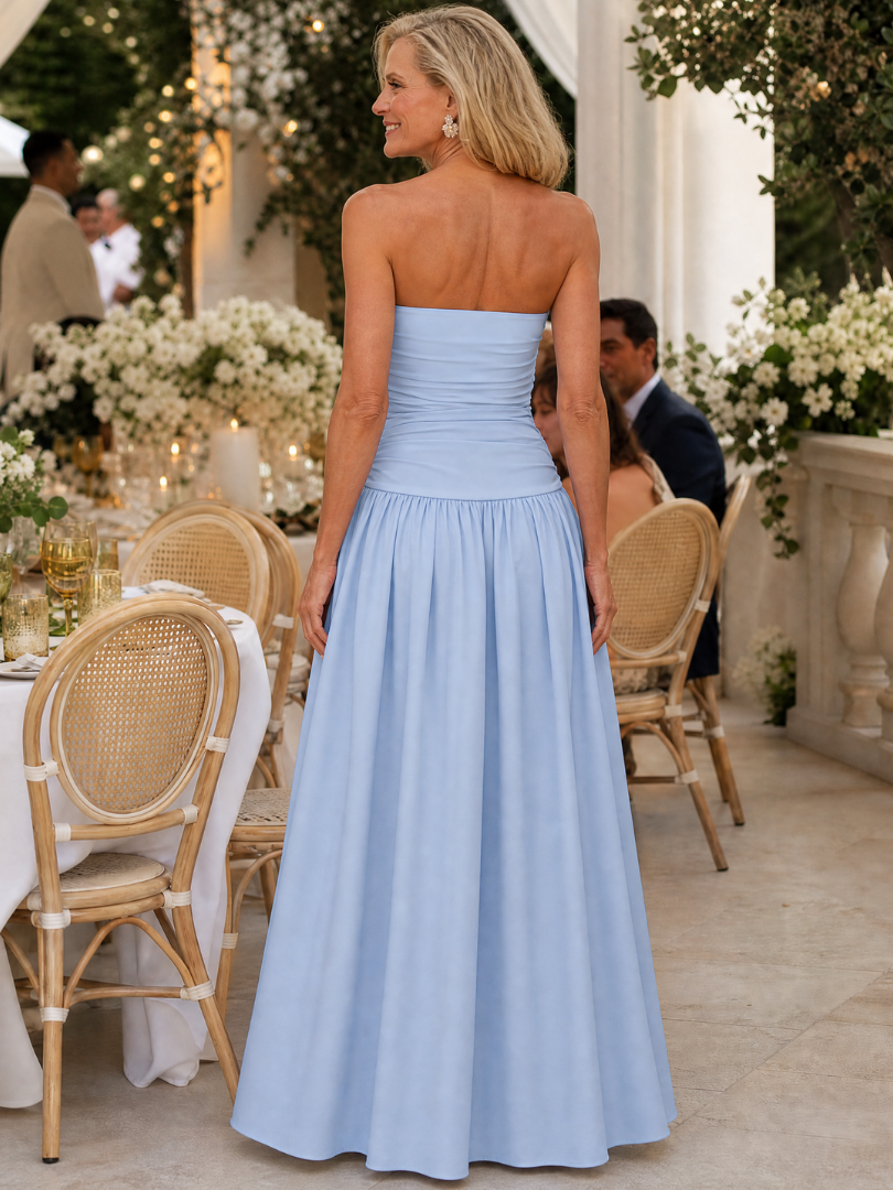Zelene | Strapless midi-jurk met geplooid lijfje