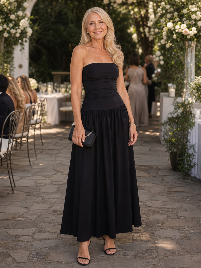 Zelene | Strapless midi-jurk met geplooid lijfje