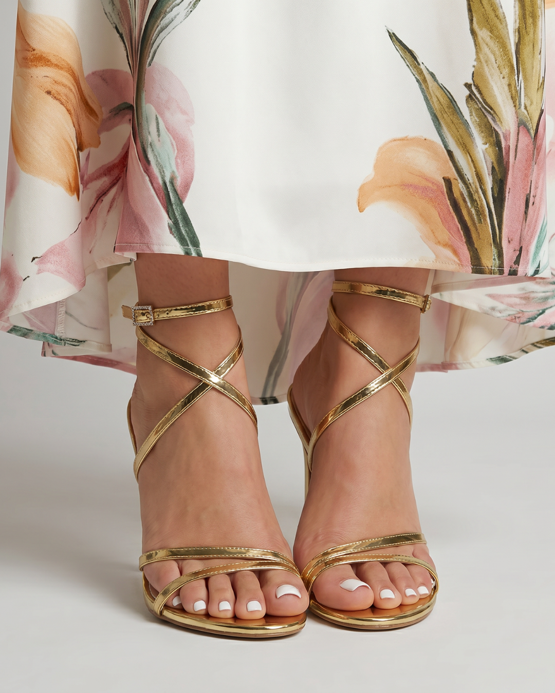 Isolde | Sandalen met metallic wikkelbandjes en stiletto