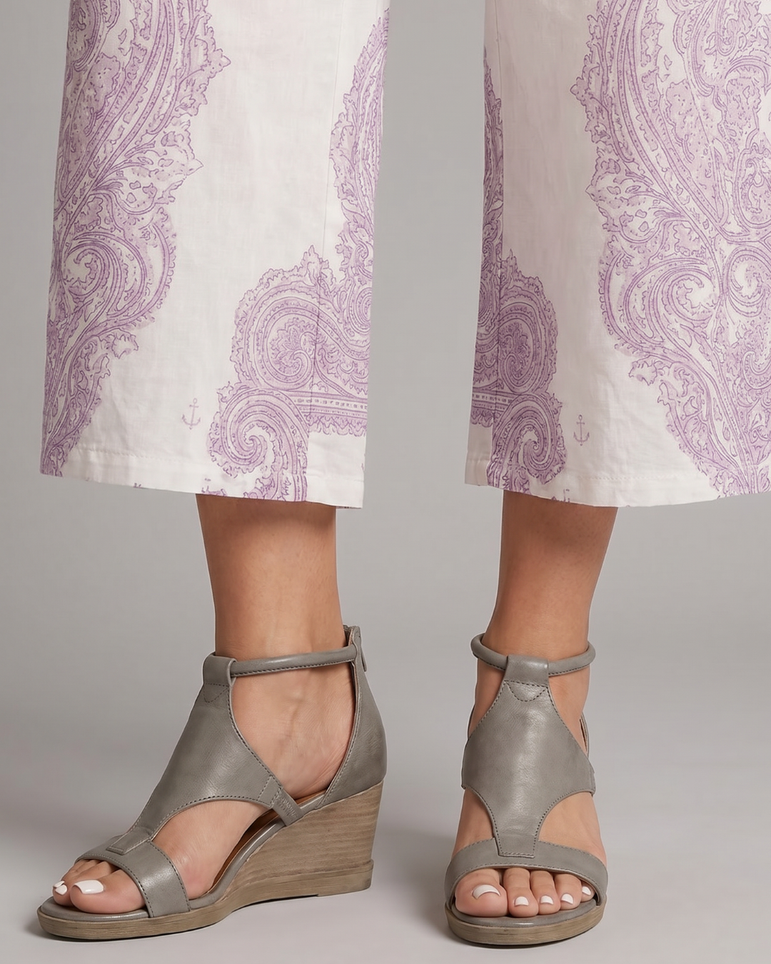 Elokeza | Comfortabele sandalen met open neus en sleehak