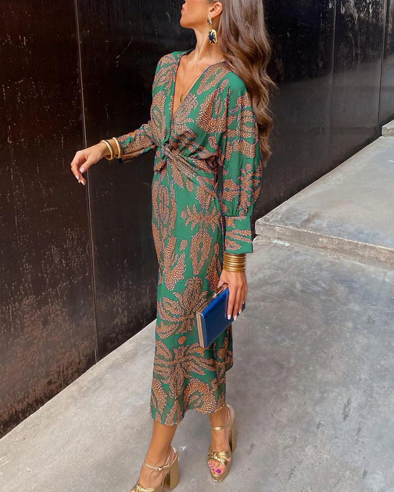 Dineke - Elegante jurk met lange mouwen en bloemenprint