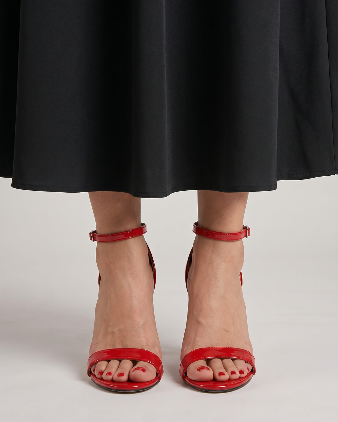 Linnea | Sandalen met open neus, enkelbandje en stiletto