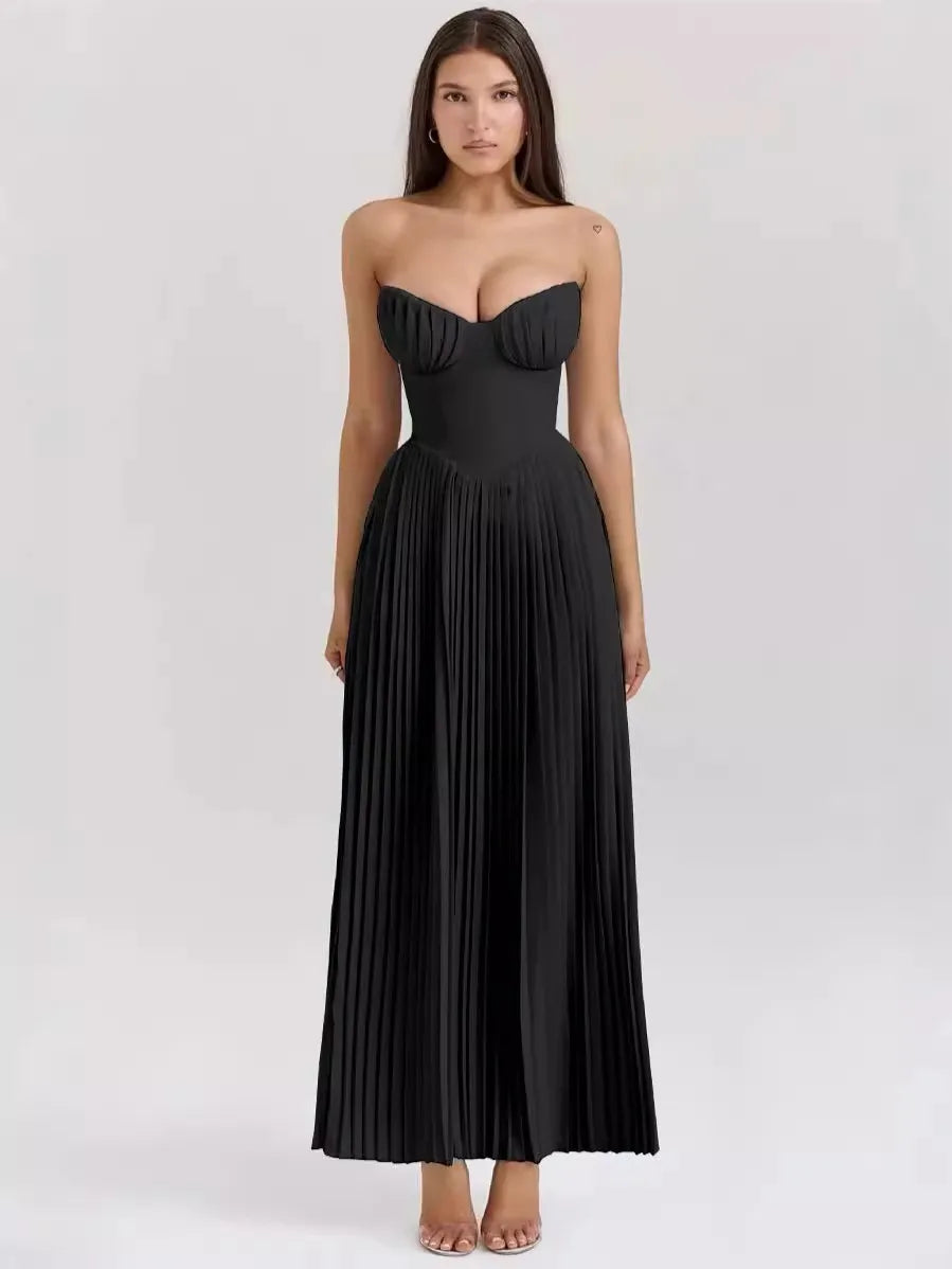 Velvet Hour | Maxi-jurk met V-hals en plissérok