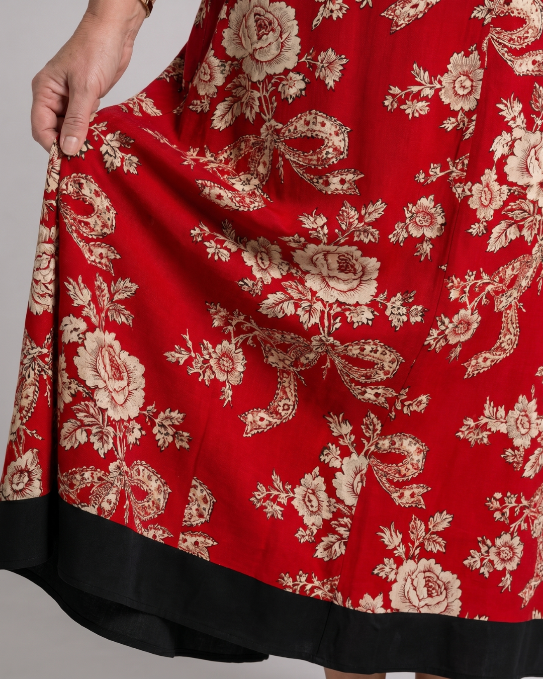 Thopal | Midi-jurk met vintage bloemenprint en V-hals