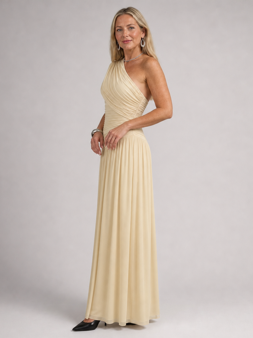 Evadra | One-shoulder maxi-jurk met gedrapeerd lijfje