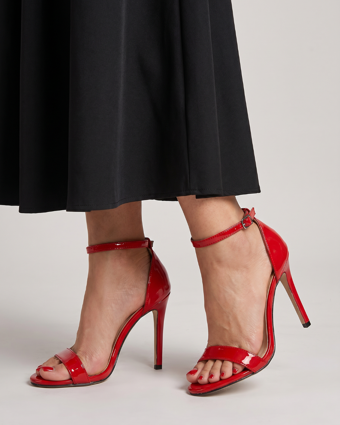 Linnea | Sandalen met open neus, enkelbandje en stiletto