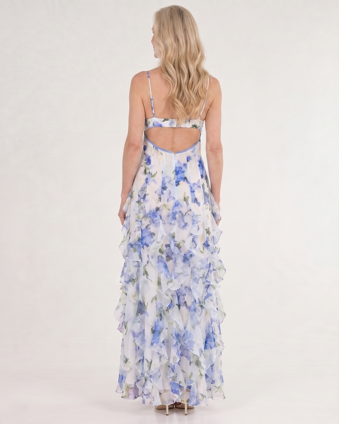 Vugeh | Mouwloze midi-jurk met ruches en bloemenprint