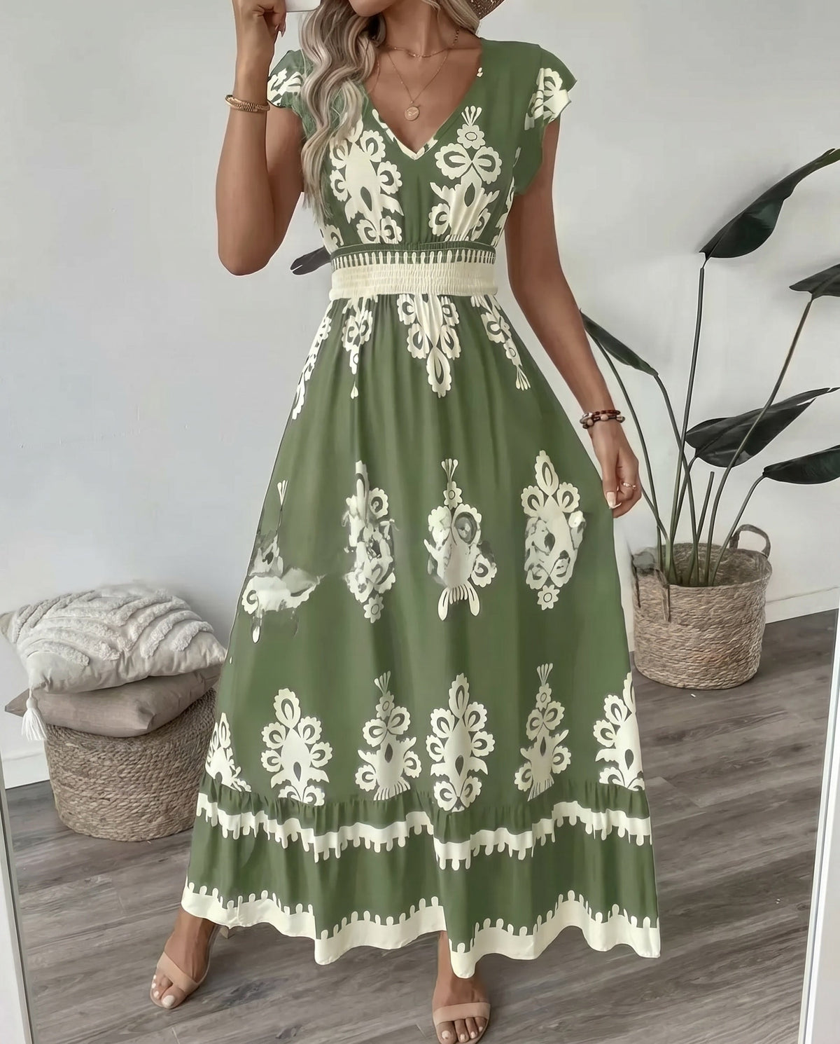 Maxi-jurk met bloemenprint en V-hals