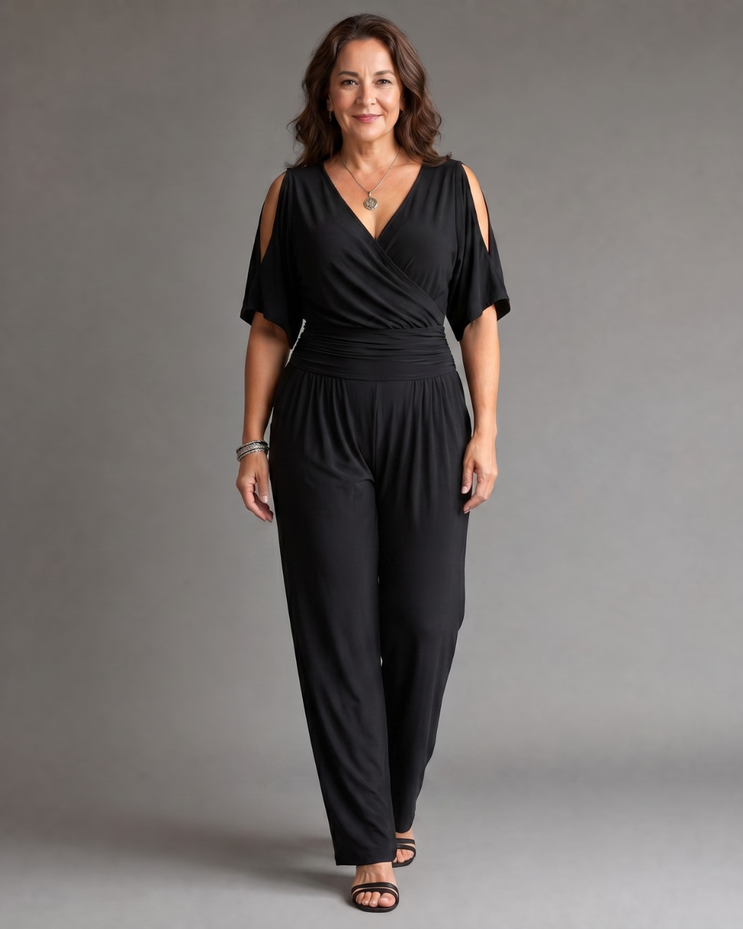 Nyxara | Cold-shoulder jumpsuit met wikkeltaille