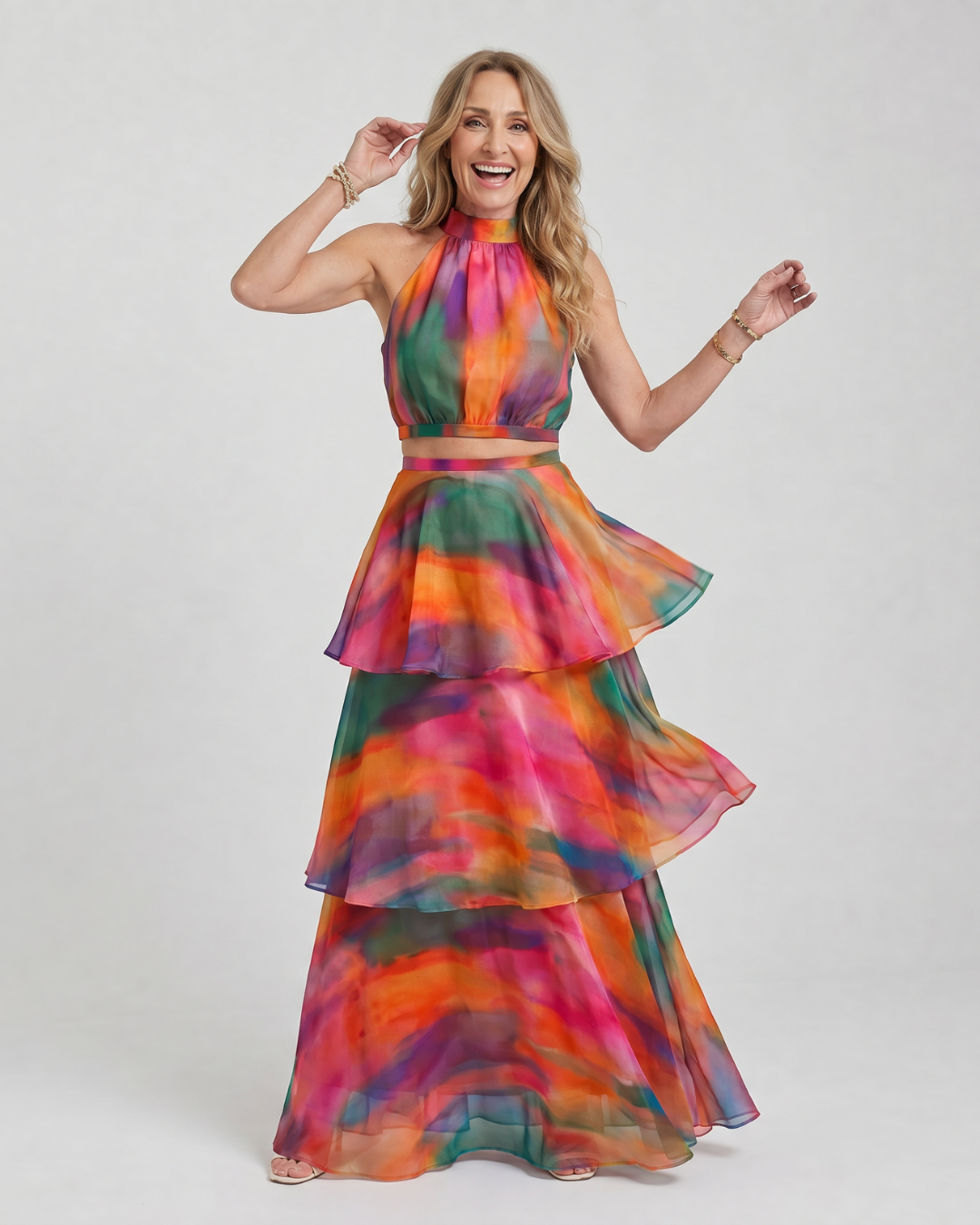 Mique | Halter maxi-jurk met cut-out en laagjes