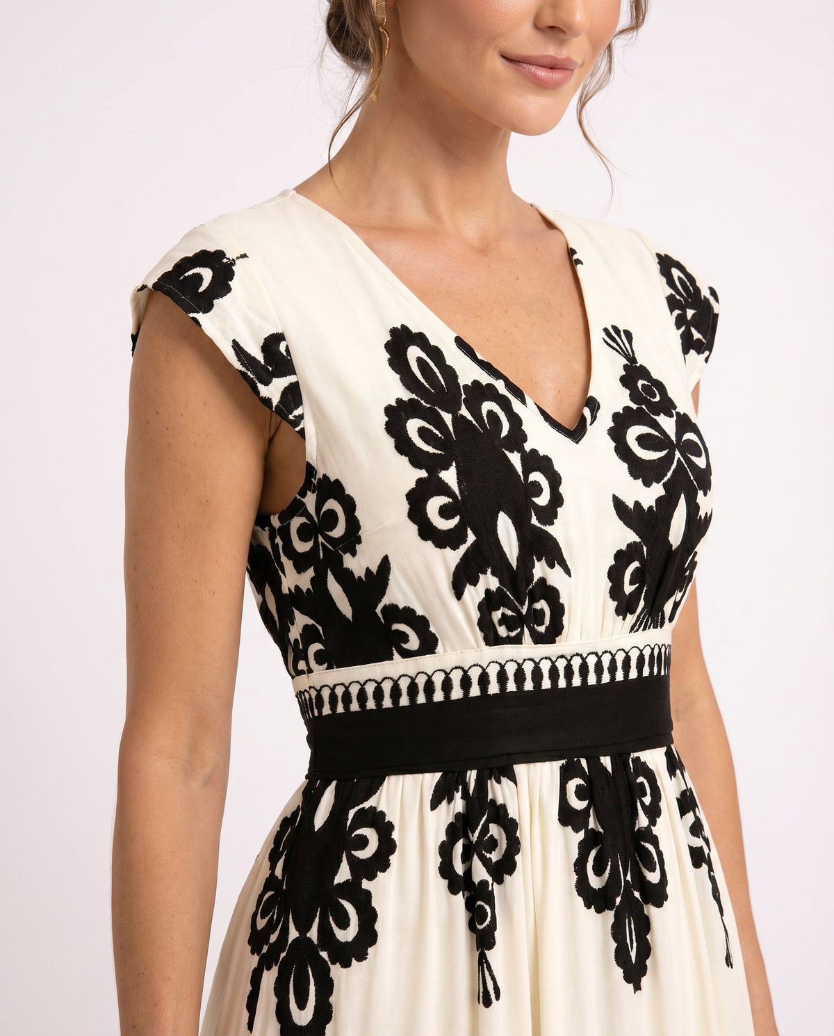 Maxi-jurk met bloemenprint en V-hals
