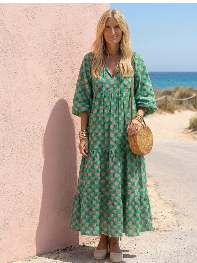 Fiora | Midi-jurk met V-hals en laagjes
