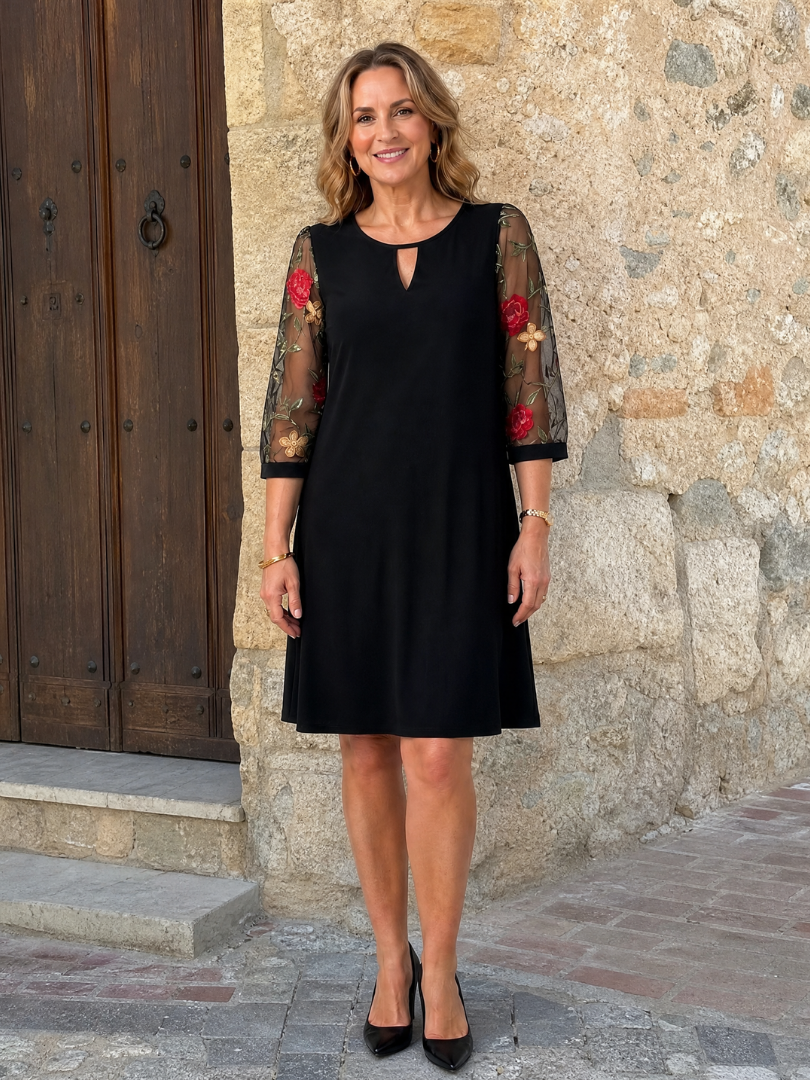 Iyora | Mini-jurk met geborduurde mesh mouwen