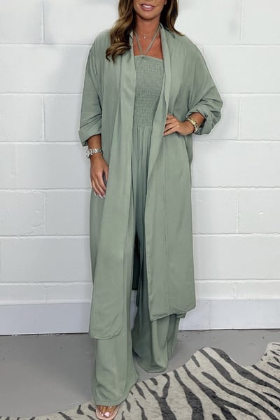 Mode 2-delige set met wijde broek en haltertop