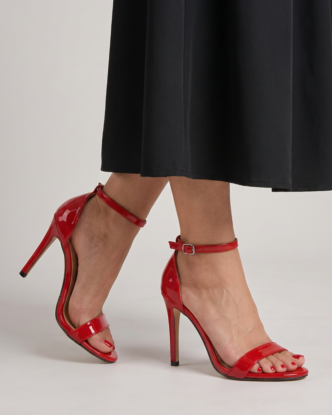 Linnea | Sandalen met open neus, enkelbandje en stiletto