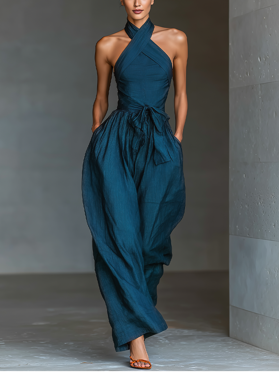 Solène | Jumpsuit met gekruiste schouderbanden en strikceintuur