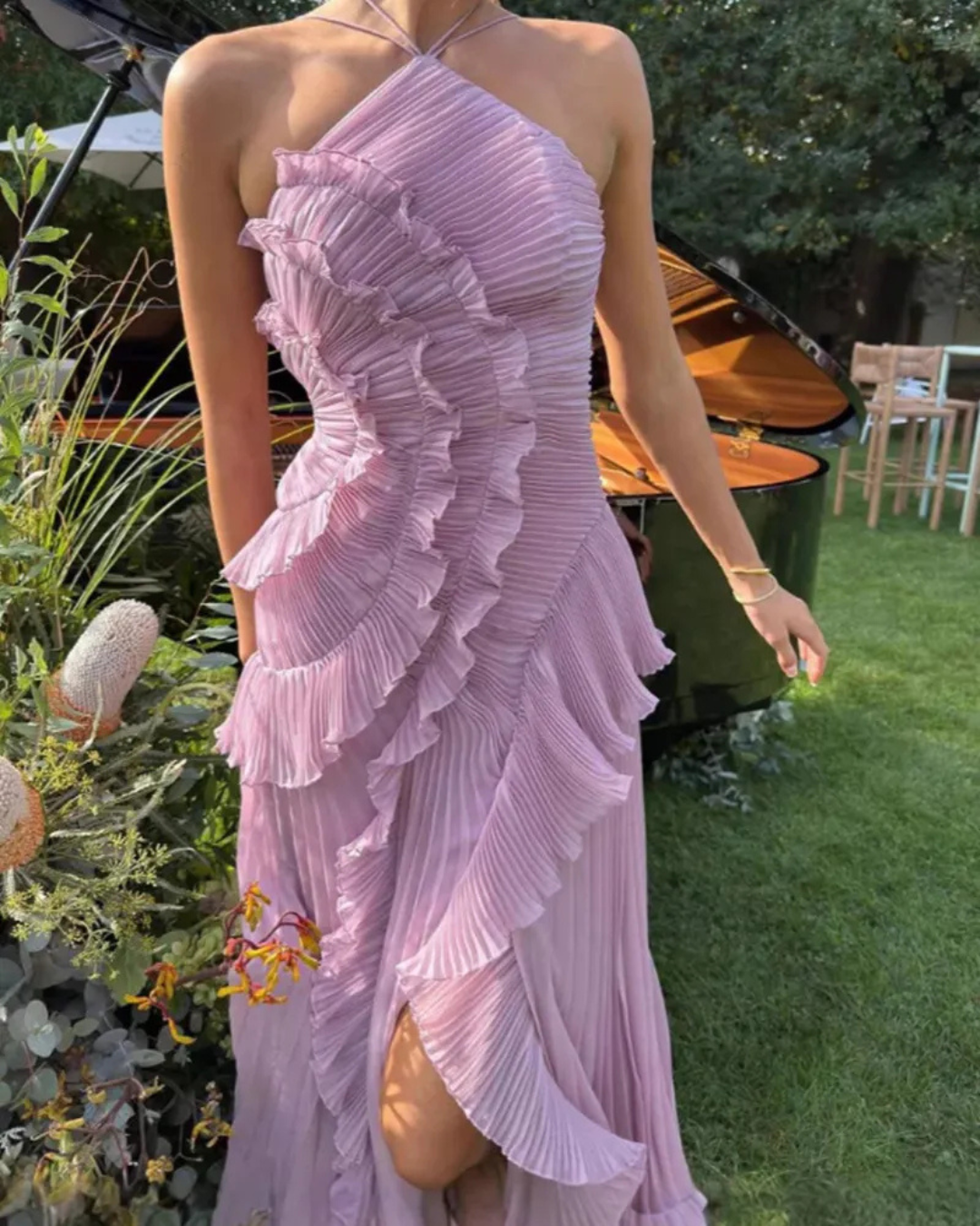 Pleat Night | Maxi-jurk met halternek en open rug