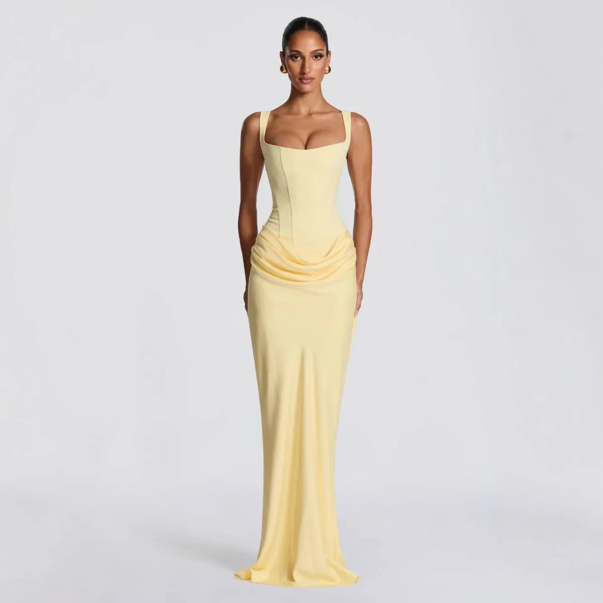 Body Frame | Bodycon midi-jurk met vierkante hals