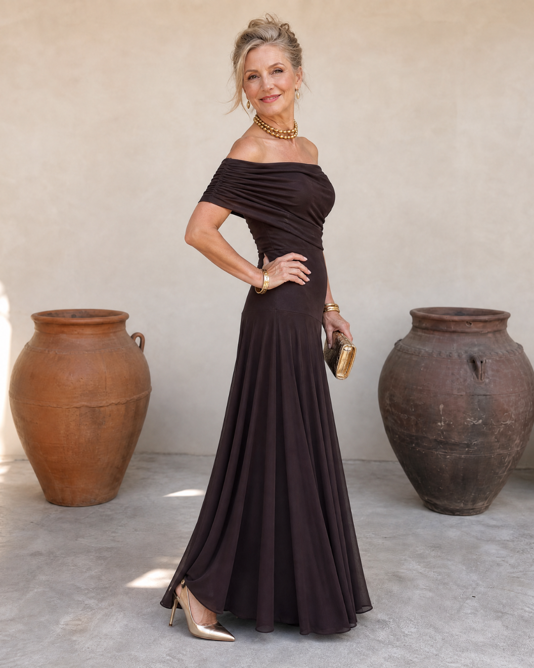 Valerinne | Off-shoulder maxi-jurk met gedrapeerd lijfje