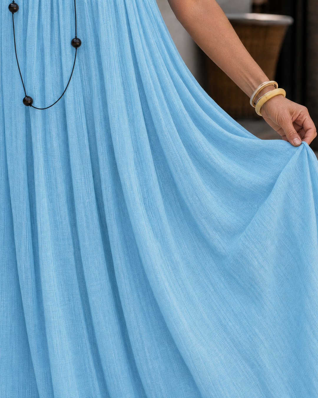 Amener | Mouwloze midi-jurk met bandjes