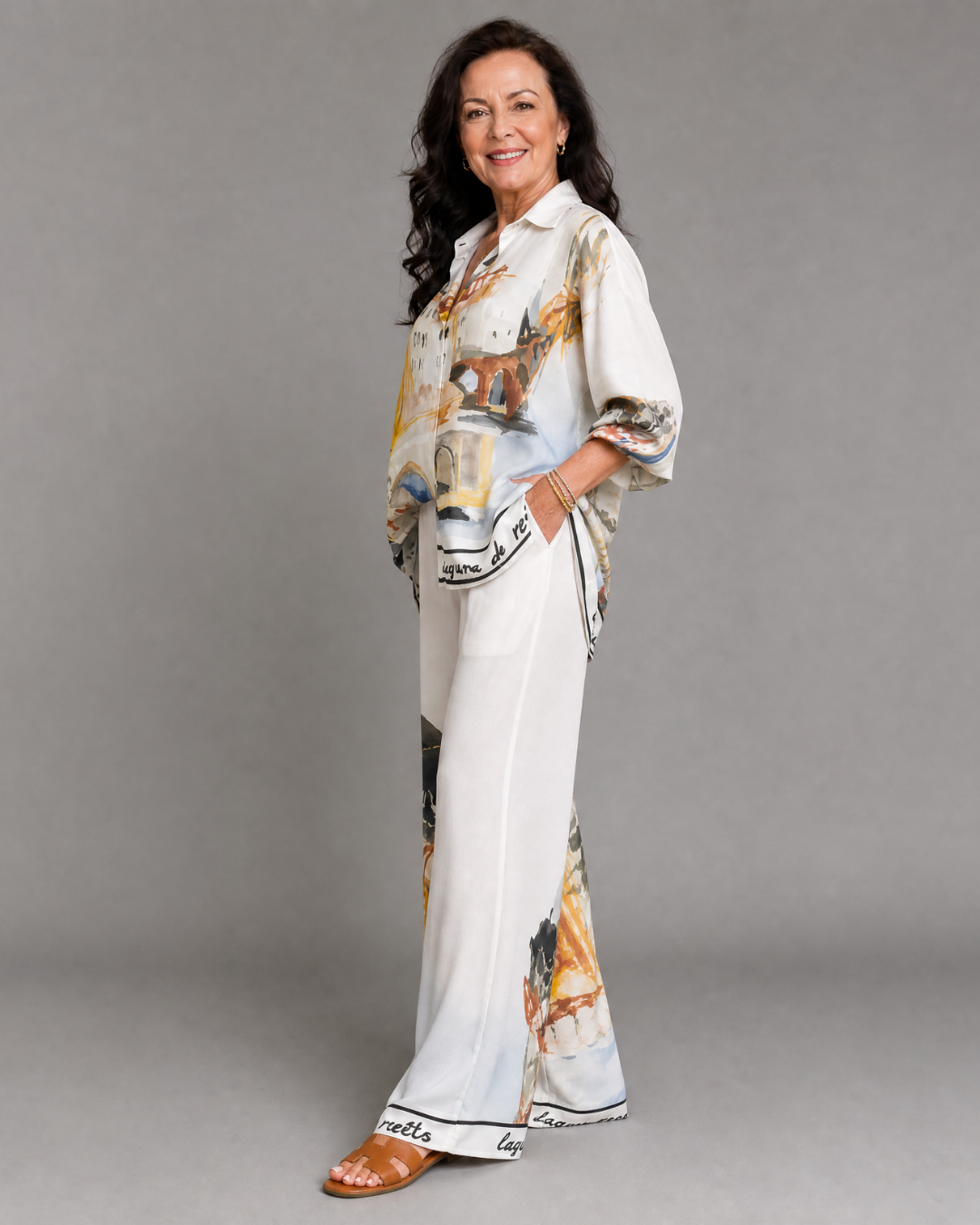 Calyra | 2-delige Set met Artistieke Print Blouse en Wijde Broek