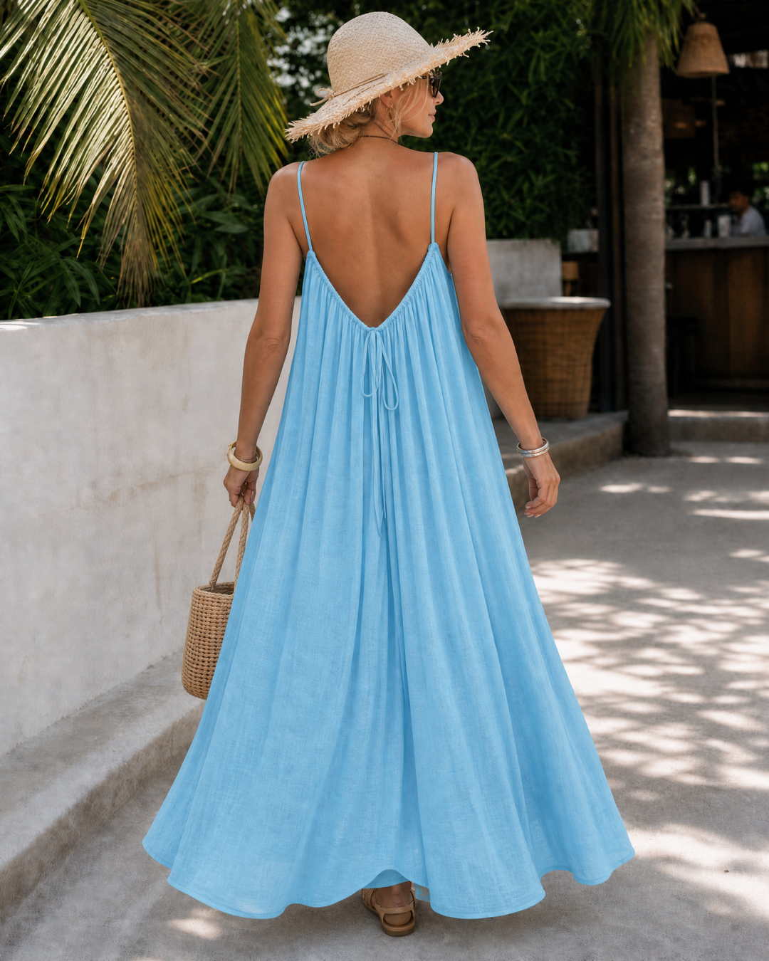 Amener | Mouwloze midi-jurk met bandjes