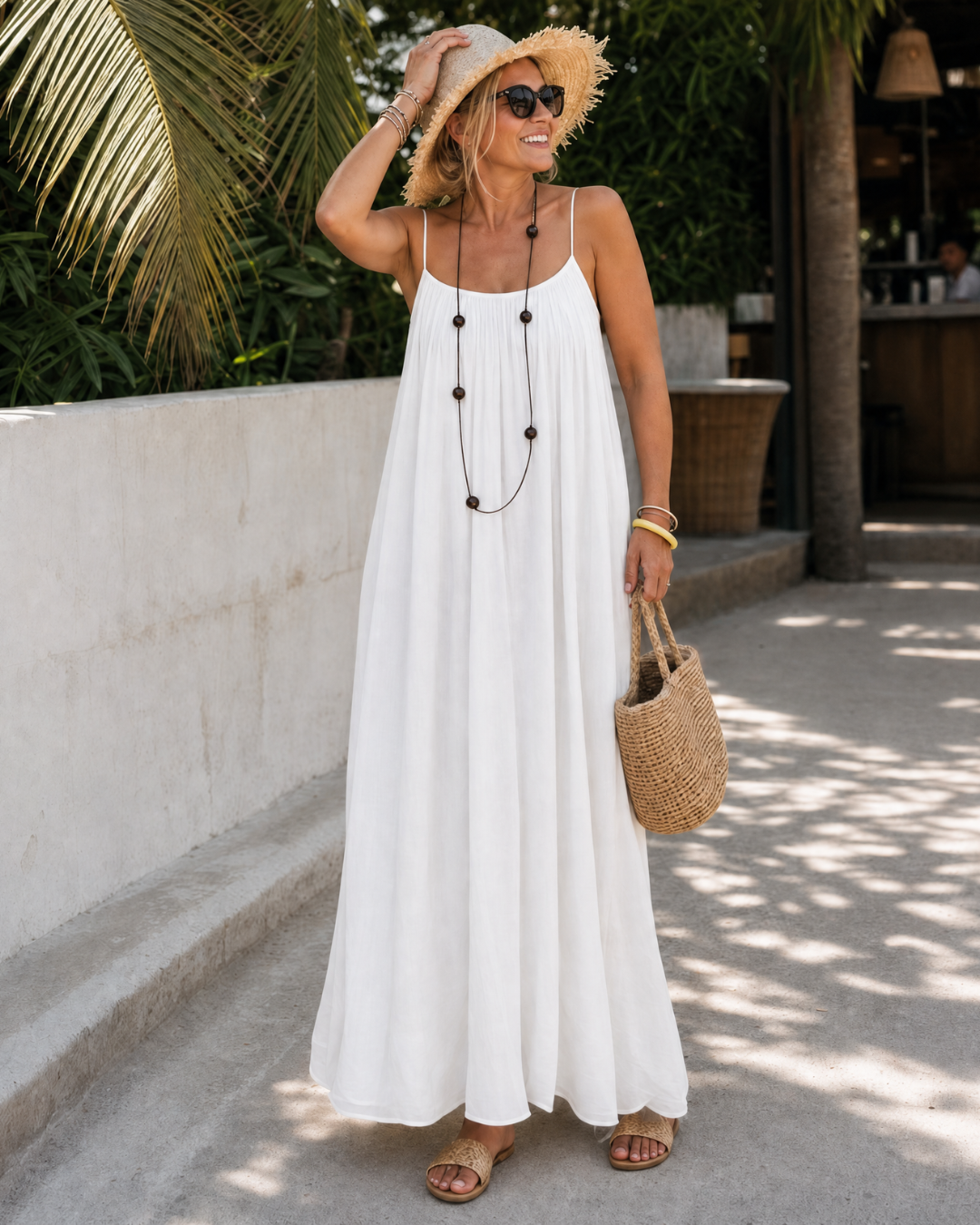 Amener | Mouwloze midi-jurk met bandjes