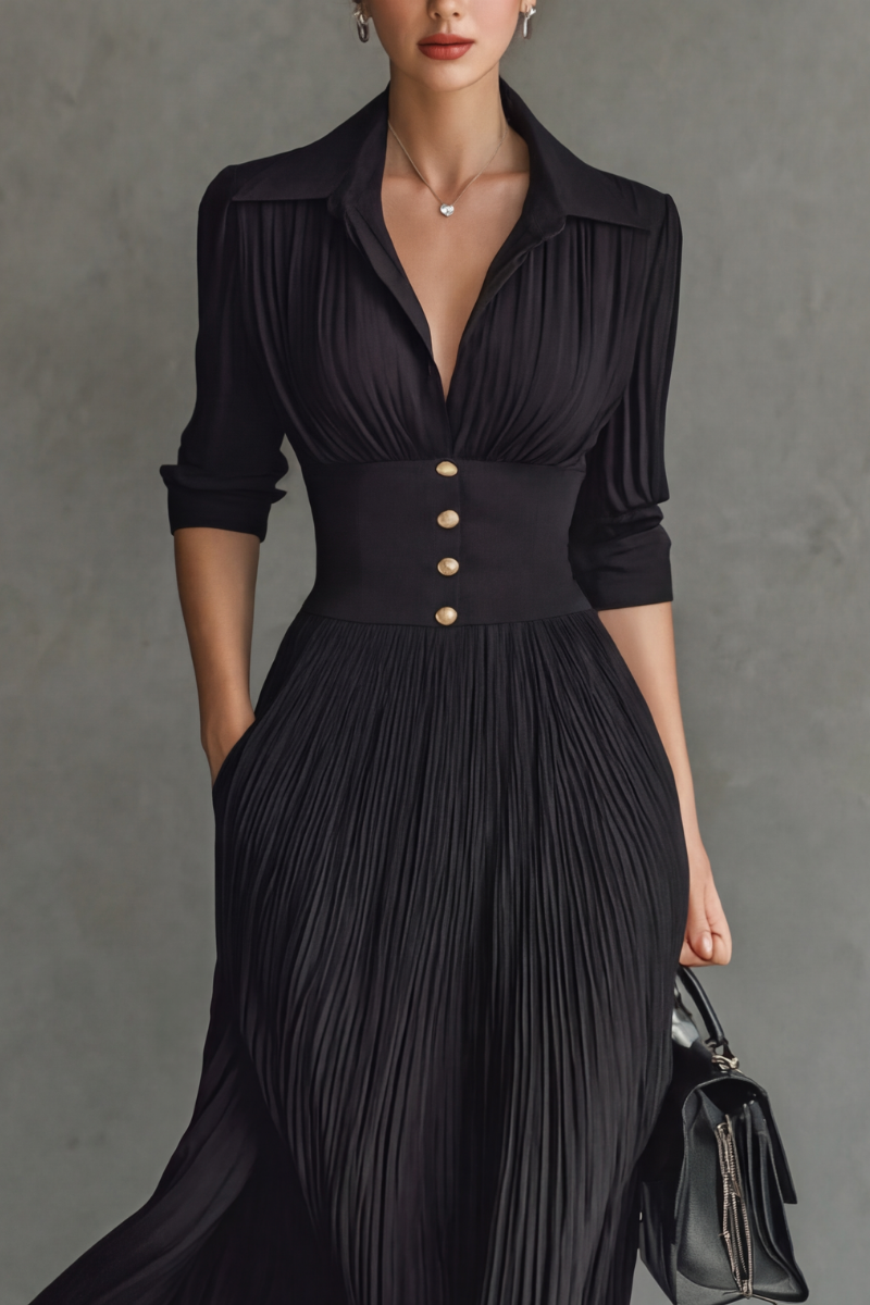Elvira | Lange geplooide jurk met revers en hoge taille