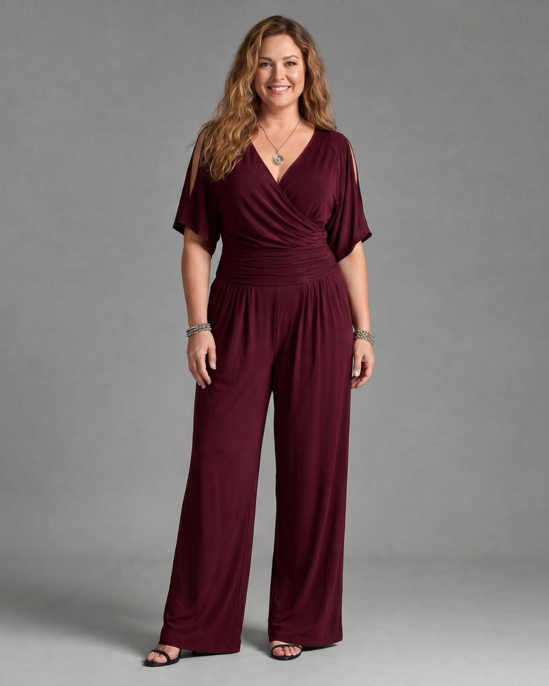 Nyxara | Cold-shoulder jumpsuit met wikkeltaille