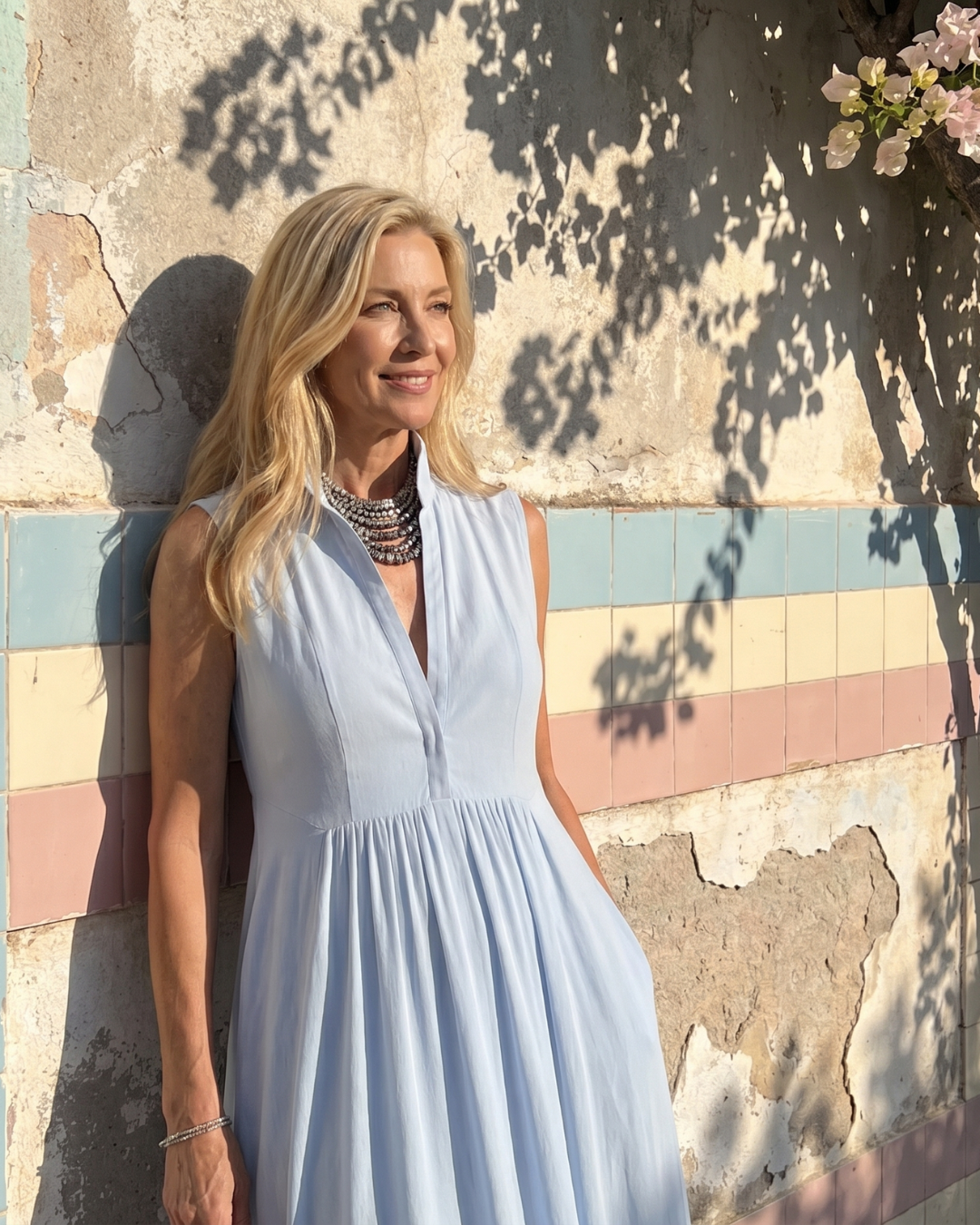 Virelia | Mouwloze maxi-jurk met kraag