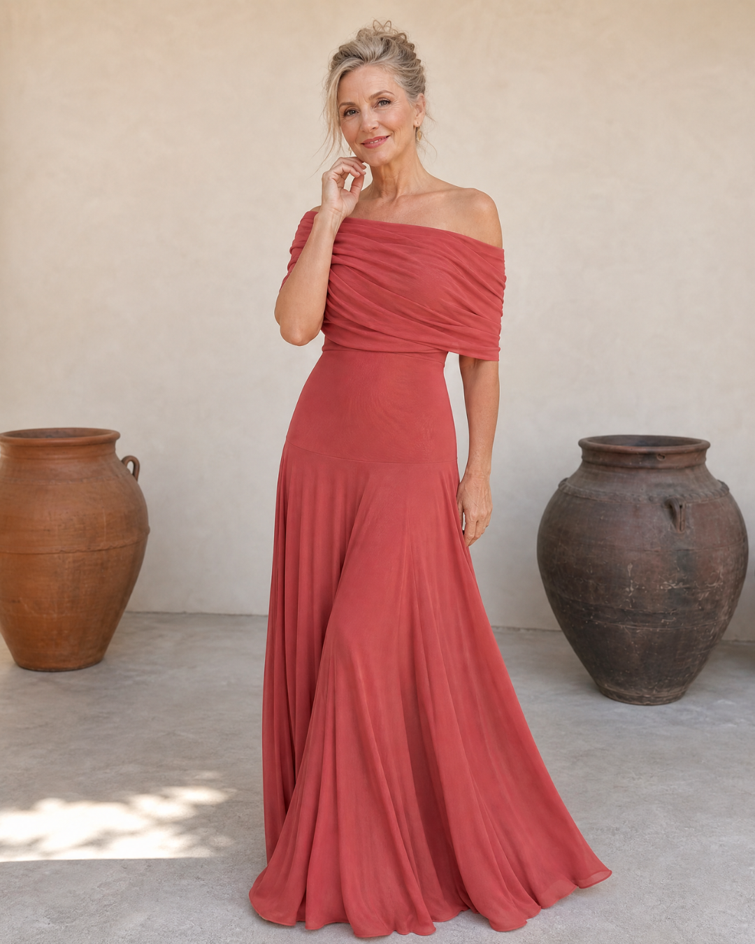 Valerinne | Off-shoulder maxi-jurk met gedrapeerd lijfje