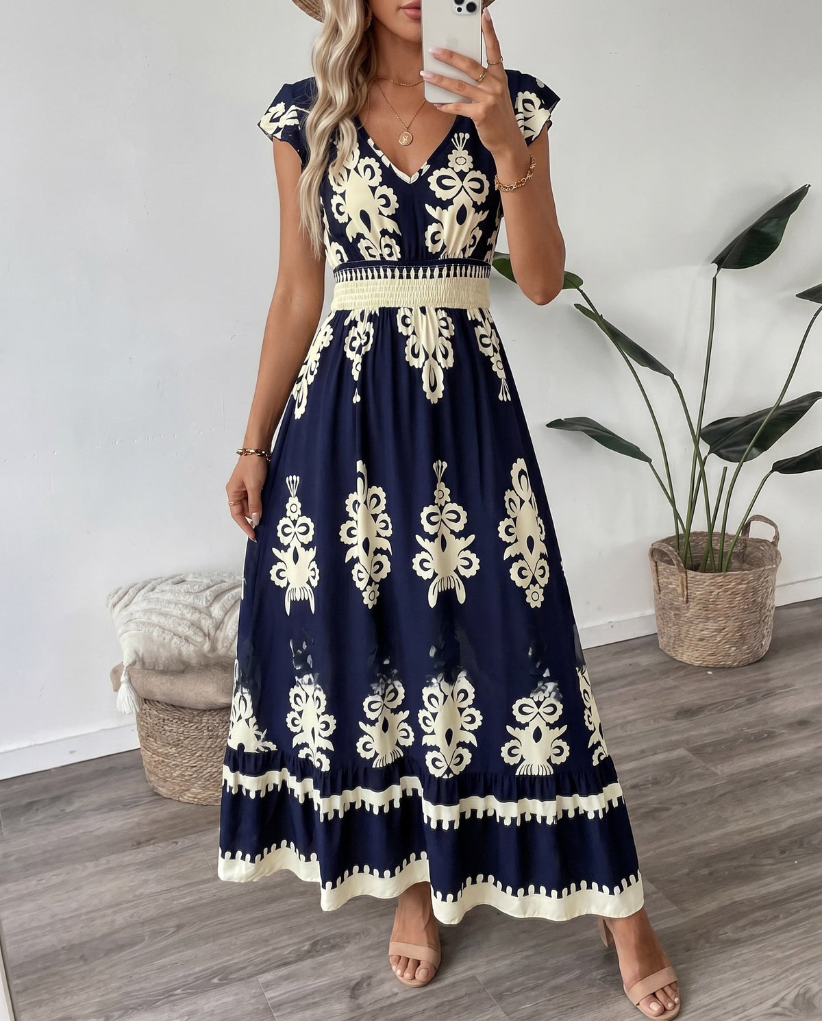Maxi-jurk met bloemenprint en V-hals