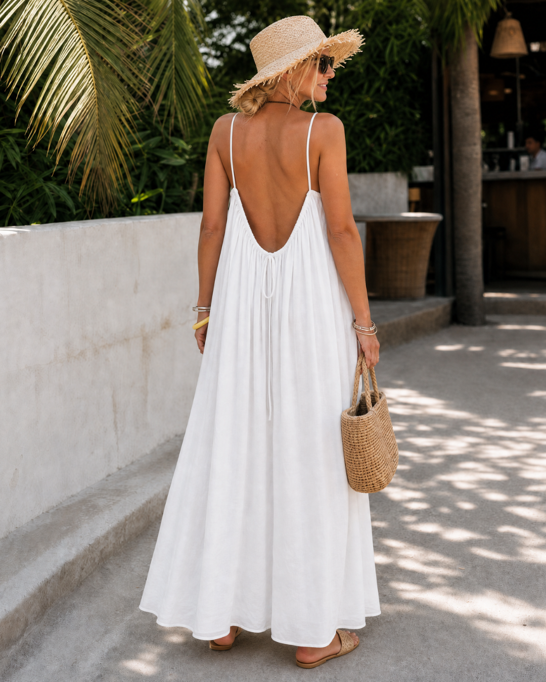 Amener | Mouwloze midi-jurk met bandjes