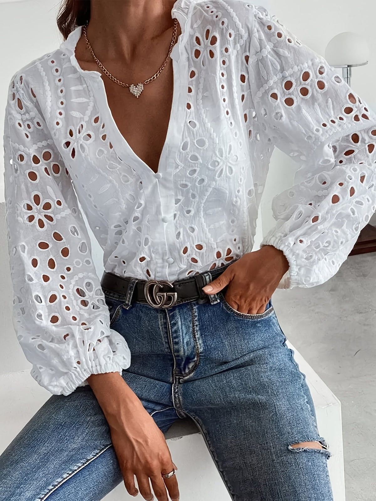 Roselina – Geborduurde blouse