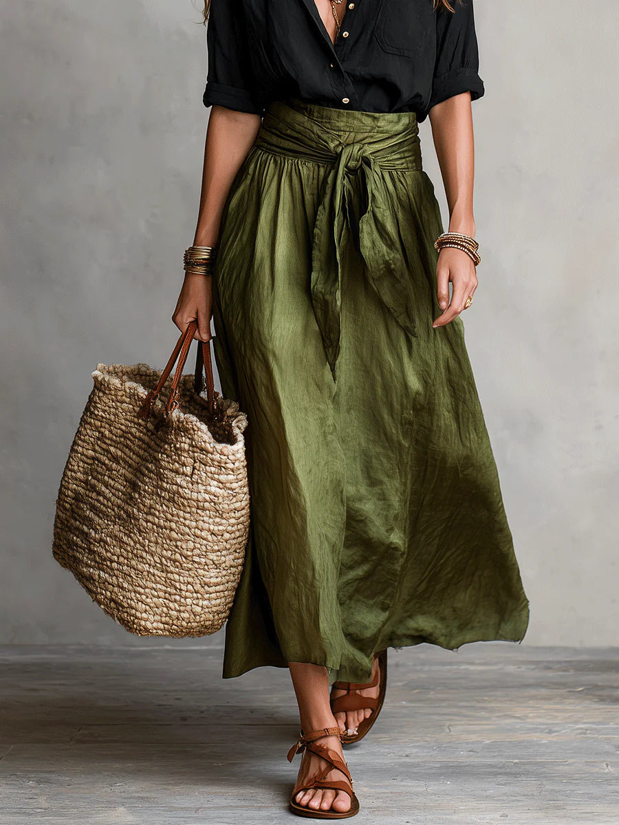 Zwarte Shirt En Olijfgroene Midi Rok Twee-delige Set