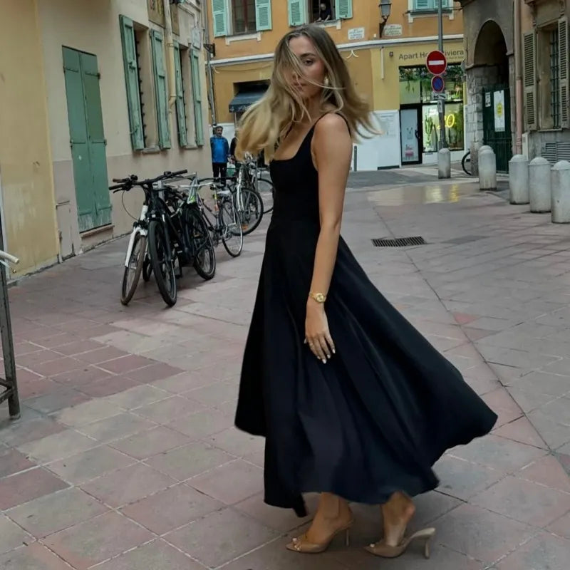 Mouwloze jurk met vierkante hals